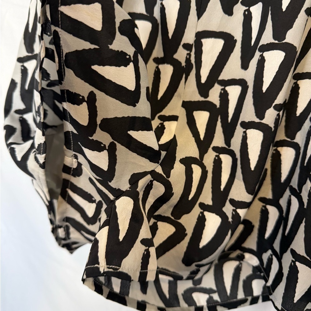 BCBGeneration Romper - Picture 4 of 6